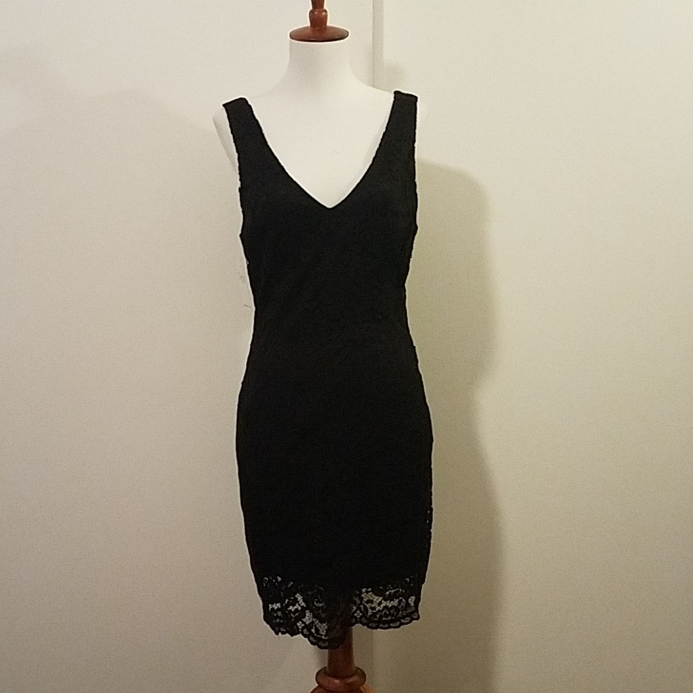 NWT Dress Up sleeveless black lace dress